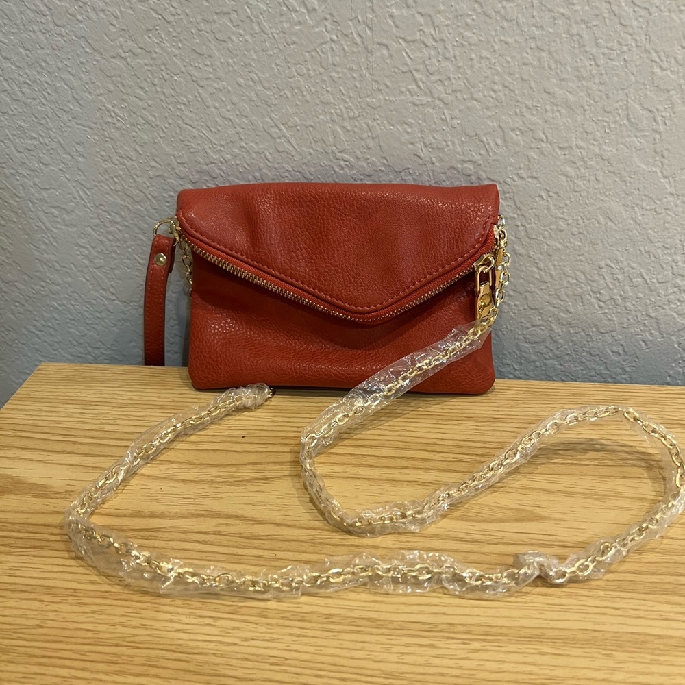 ✨New✨Orange with Gold Chain Urban Expressions Vegan Purse